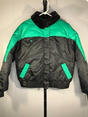 Vintage Arctic Cat Arctic Wear Snowmobile Jacket Faux Fur Collar Women Md/Lg